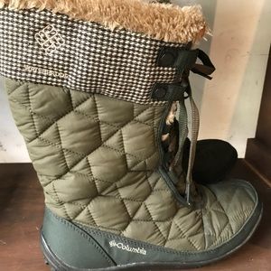 Colombia Lace Up Boots